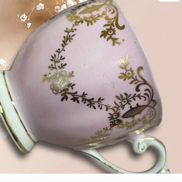 Vintage Queen Anne Pink Golden Scrolling 3pc Tea Cup and Saucer with Small Plate - Picture 5 of 8
